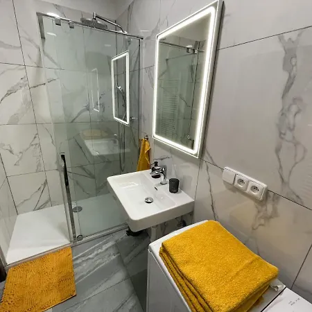 Apartman Modern Living In Centre Kassa